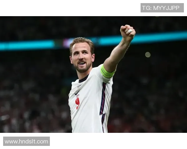 两大足球巨星完成震撼转会 宣布加盟后激情庆祝瞬间引爆全场 两大足球巨星完成震撼转会 宣布加盟后激情庆祝瞬间引爆全场