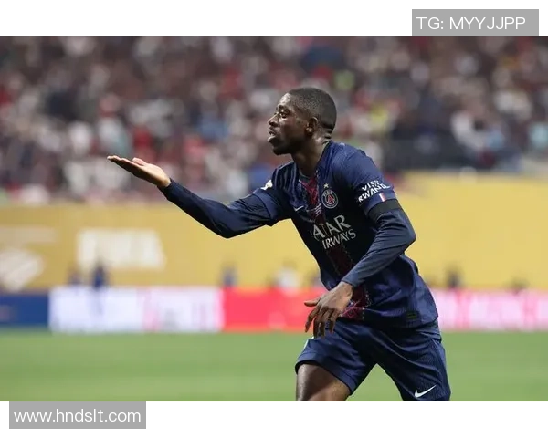 历史足球球星夺冠传奇：金球奖得主排名榜